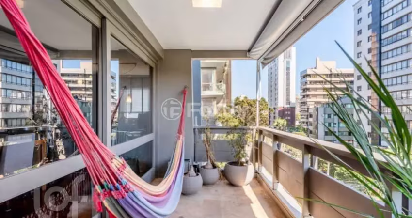 Apartamento com 3 quartos à venda na Rua Pedro Chaves Barcelos, 614, Auxiliadora, Porto Alegre