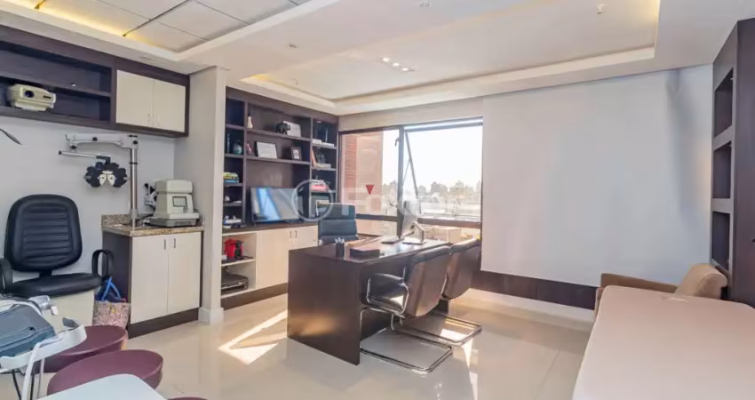Sala comercial com 2 salas à venda na Avenida Coronel Lucas de Oliveira, 505, Mont Serrat, Porto Alegre