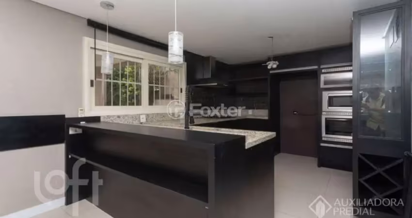 Casa com 3 quartos à venda na Rua Leopoldo Bettiol, 295, Jardim Itu Sabará, Porto Alegre