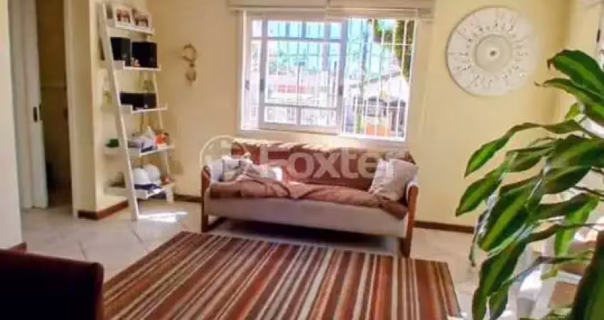 Casa em condomínio fechado com 3 quartos à venda na Rua Curupaiti, 1046, Cristal, Porto Alegre