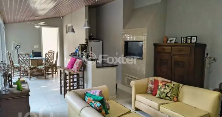 Casa com 2 quartos à venda na Rua Doutor Breno Dias de Castro, 227, Partenon, Porto Alegre