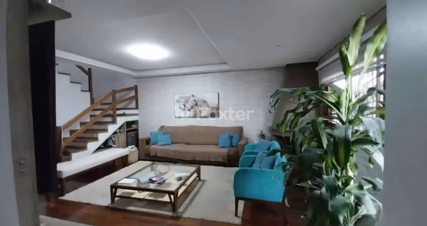 Casa com 3 quartos à venda na Rua Ancara, 330, Espírito Santo, Porto Alegre