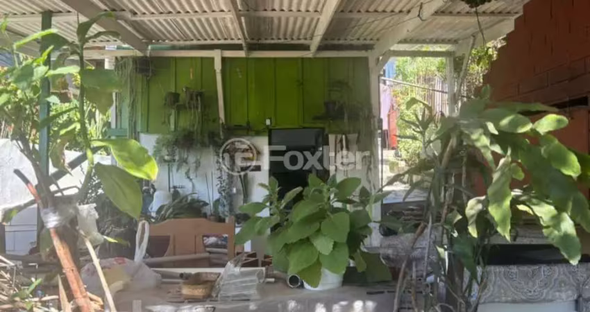 Casa com 3 quartos à venda na Avenida Ipê, 293, Vila Jardim, Porto Alegre
