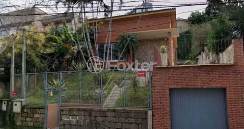 Casa com 3 quartos à venda na Rua Mariz e Barros, 198, Petrópolis, Porto Alegre