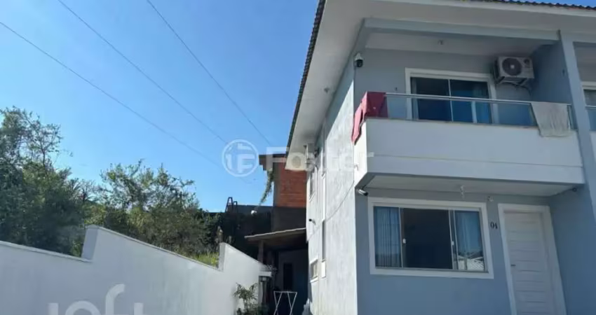 Casa com 2 quartos à venda na Rua Luiz Gasparetto, 15, Bela Vista, Palhoça