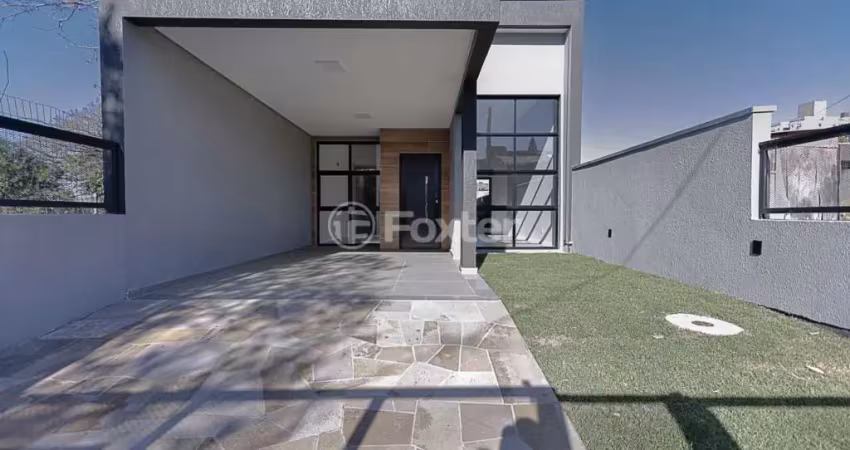 Casa com 3 quartos à venda na Rua Paulo Madureira Coelho, 117, Morro Santana, Porto Alegre
