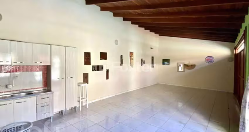Casa com 1 quarto à venda na Avenida Doutor Rubem Knijnik, 656, Costa e Silva, Porto Alegre