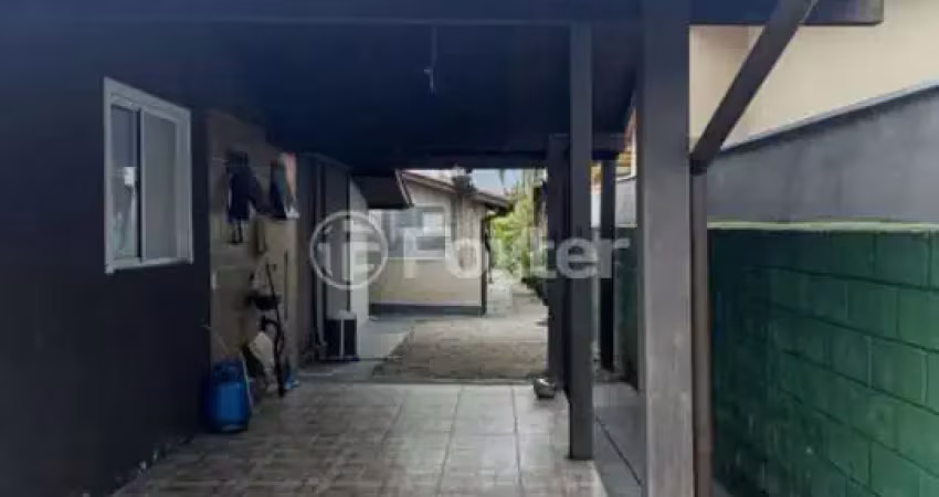 Casa com 3 quartos à venda na Servidão Idelfonso Caetano Melo, 578, Carianos, Florianópolis