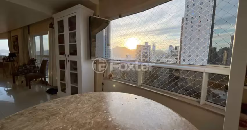 Apartamento com 4 quartos à venda na Rua 2070, 151, Centro, Balneário Camboriú