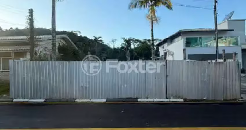 Apartamento à venda na Avenida das Arapongas, 455, Ariribá, Balneário Camboriú