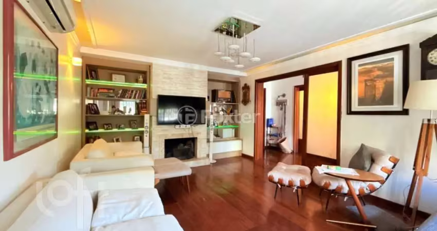 Casa com 3 quartos à venda na Rua Portugal, 485, São João, Porto Alegre