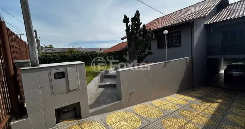 Casa com 3 quartos à venda na Rua Alegrete, 611, Parque Amador, Esteio