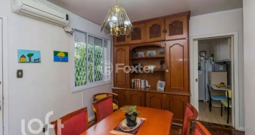 Apartamento com 3 quartos à venda na Rua Carlos Ferreira, 305, Teresópolis, Porto Alegre