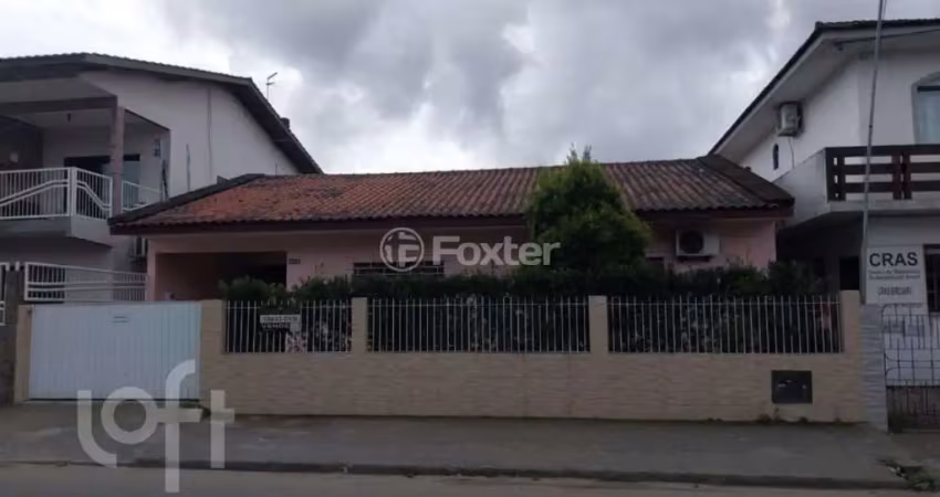 Casa com 5 quartos à venda na Rua Governador Pedro Ivo Campos, 220, Jardim Eldorado, Palhoça