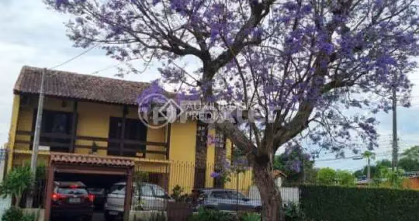 Casa com 3 quartos à venda na Rua Evangelina Porto, 425, Vila João Pessoa, Porto Alegre