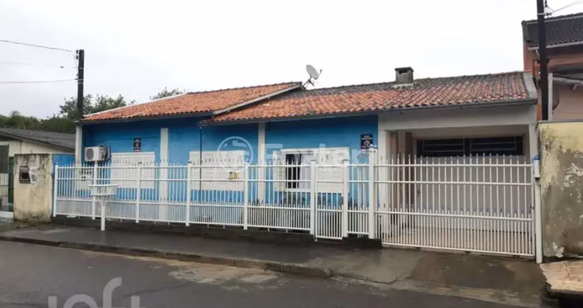 Casa com 4 quartos à venda na Rua Corcovado, 225, Parque da Matriz, Cachoeirinha