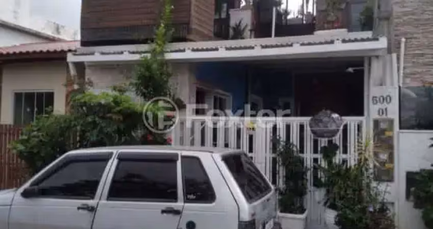Casa com 2 quartos à venda na Servidão Professora Dinalva Alves Cardoso, 500, São João do Rio Vermelho, Florianópolis