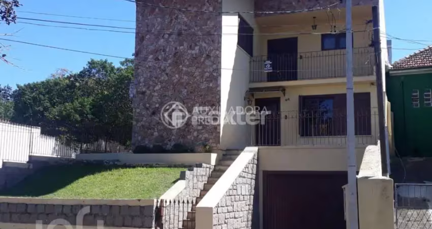 Casa com 3 quartos à venda na Rua Bispo Sardinha, 95, Vila Ipiranga, Porto Alegre
