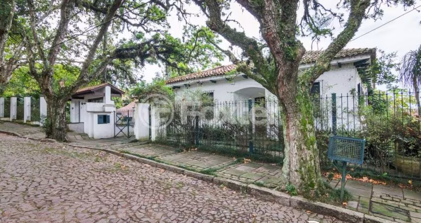 Casa com 4 quartos à venda na Rua Nossa Senhora Aparecida, 59, Vila Conceição, Porto Alegre