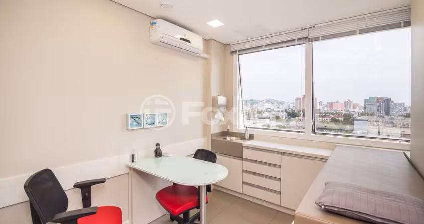 Sala comercial com 3 salas à venda na Rua Gomes Jardim, 201, Santana, Porto Alegre
