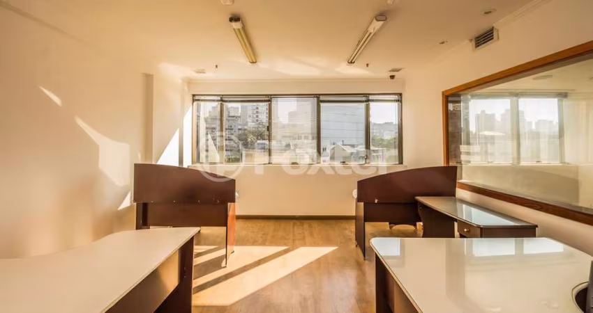 Sala comercial com 1 sala à venda na Avenida Loureiro da Silva, 2001, Cidade Baixa, Porto Alegre