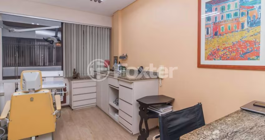 Sala comercial com 1 sala à venda na Rua Faria Santos, 47, Petrópolis, Porto Alegre