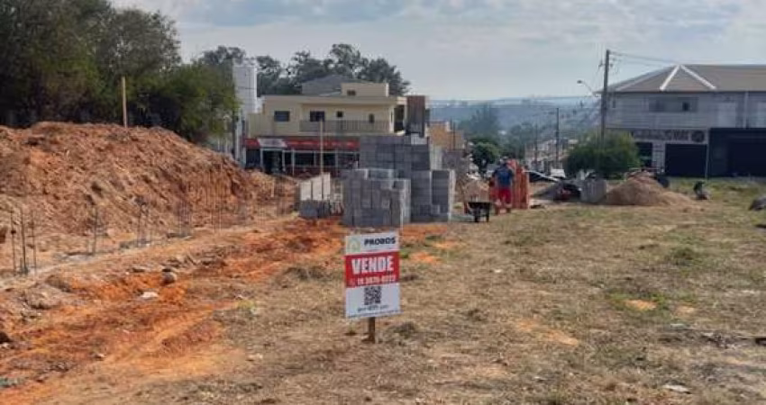 Excelente terreno com frente para avenida