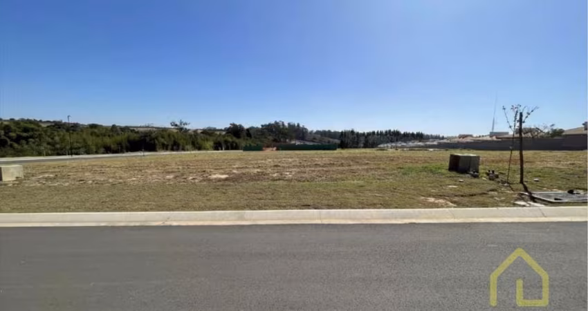 terreno no condomínio Villa dos Pinheiros