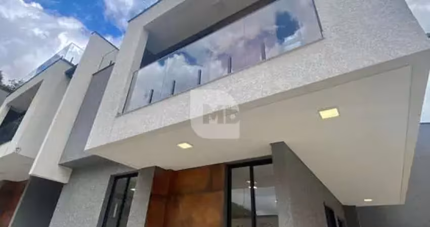 Casa com 3 quartos à venda na Rua Travessa Ferreira, 20 2, Uberaba, Curitiba