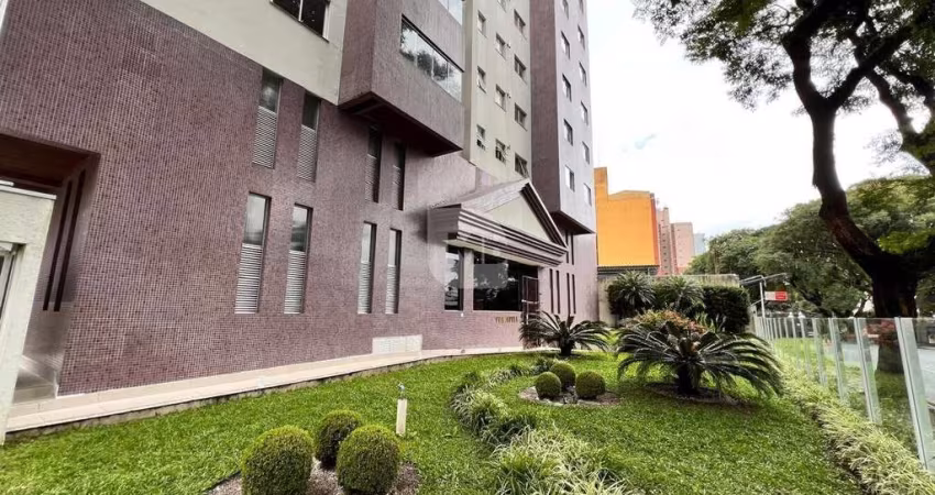 Apartamento com 3 quartos à venda na Rua Guilherme Pugsley, 1524, Água Verde, Curitiba