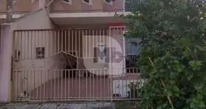 Casa com 3 quartos à venda na Tenente Ivan Madureira Guimarães, 787, Fazenda Velha, Araucária