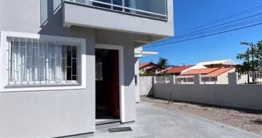 Sobrado a venda de esquina mobiliado de 02 Dormitórios sendo 01 Suíte na Praia do Sonho- Palhoça-SC