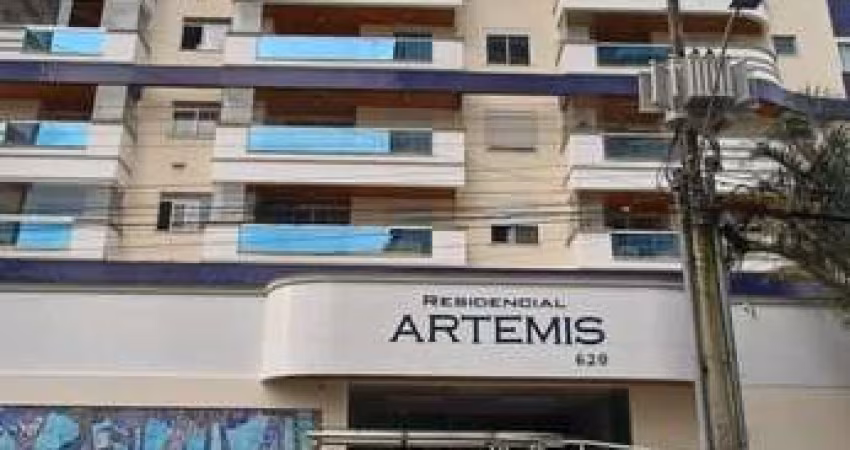 Lindo apartamento a venda de 03 Dormitórios 01 Suíte+02 demo-Suítes em Campinas -São José-SC