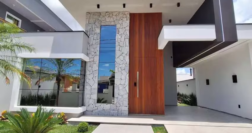 Casa com 03 quartos, piscina, área gourmet e fachada imponente no vale verde - palhoça/sc