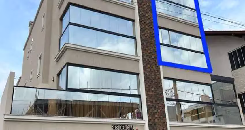 Cobertura Duplex Decorado com 3 Suítes na Praia de Mariscal