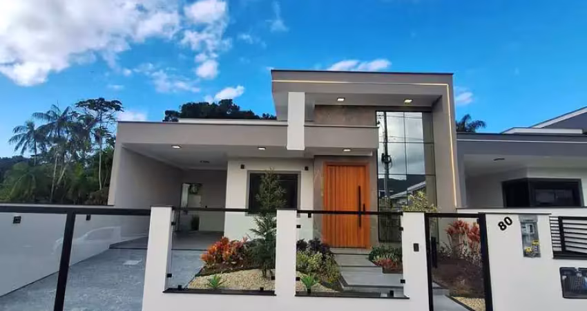 Casa nova e moderna com alto padrão de acabamento no loteamento lisboa iii - forquilhas, são josé/sc