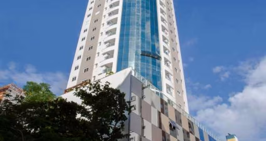 Alto Padrão sendo 03 suítes em Balneário Camburiu, SC