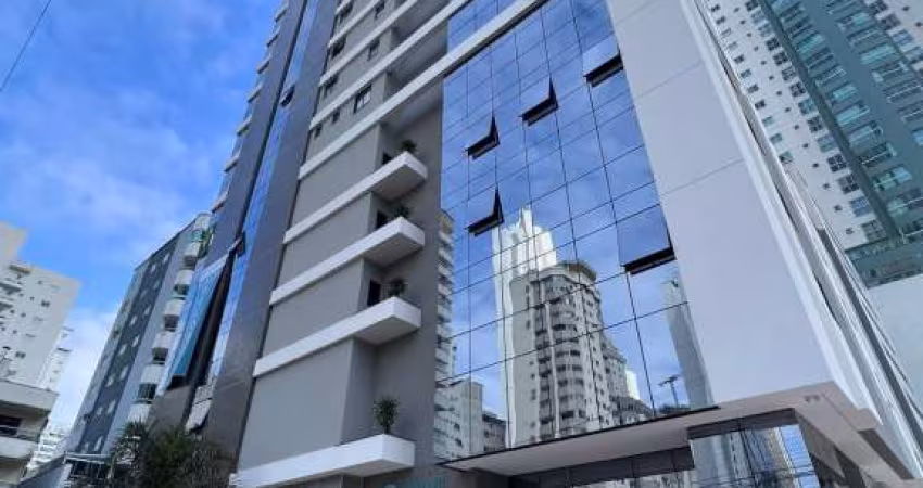 Apartamento sendo 04 suítes e 04 vgas Barra Norte Balneário Camburiú
