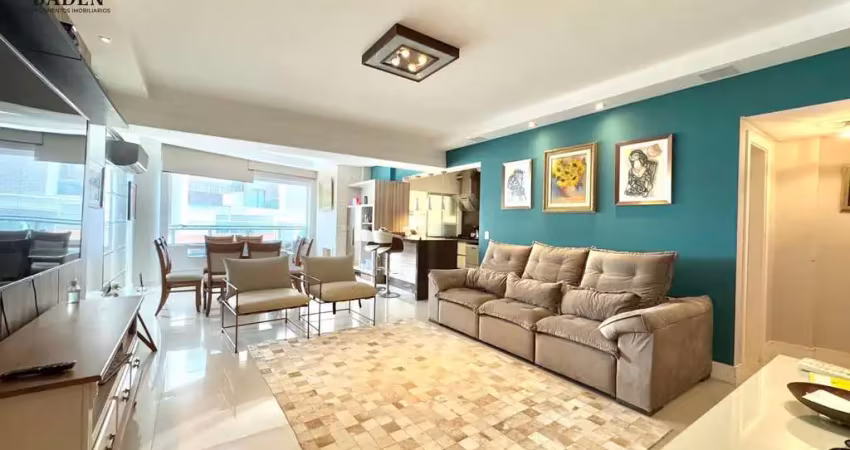 Apartamento garden com cozinha gourmet, forno de pizza,  piscina e  jacuzzi, a 8