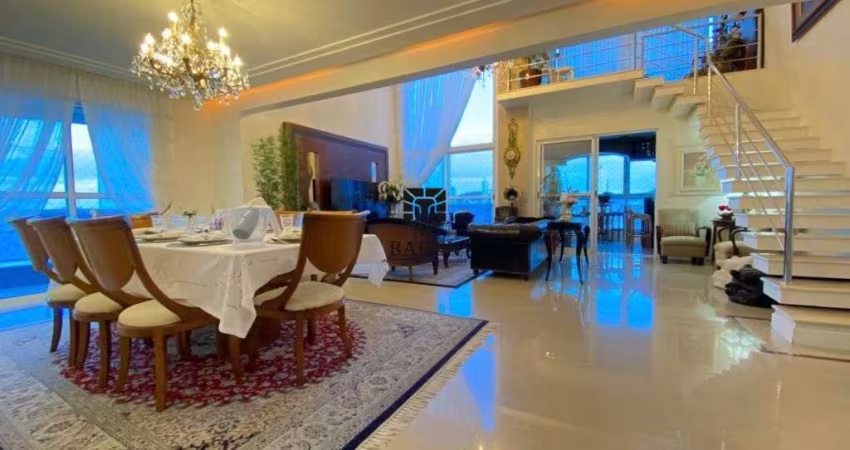 Apartamento 3 Suítes / Centro / Balneário Camboriú