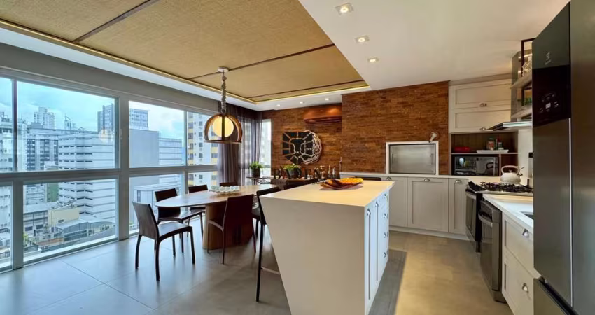 Apartamento 3 Suítes / 3 vagas / Quadra Mar / Balneário Camboriú