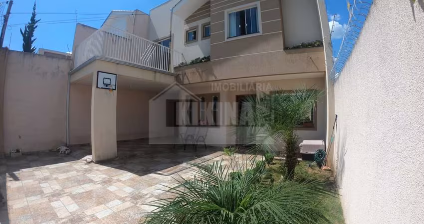 Sobrado com 3 quartos  à venda, 142.00 m2 por R$500000.00  - Orfas - Ponta Grossa/PR