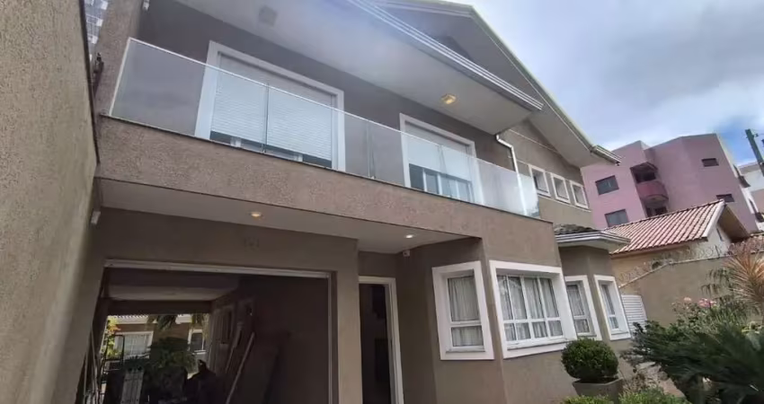 Casa Residencial com 3 quartos  à venda, 289.00 m2 por R$2000000.00  - Estrela - Ponta Grossa/PR