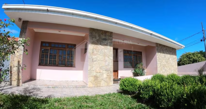 Casa Residencial com 4 quartos  à venda, 320.00 m2 por R$1350000.00  - Estrela - Ponta Grossa/PR