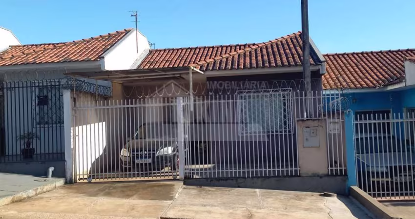 Casa Residencial com 2 quartos  à venda, 46.00 m2 por R$200000.00  - Uvaranas - Ponta Grossa/PR