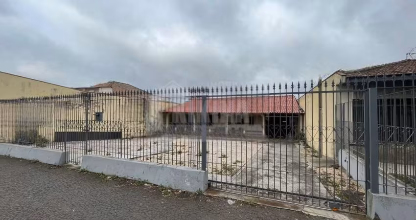 Casa Residencial com 2 quartos  à venda, 190.00 m2 por R$750000.00  - Colonia Dona Luiza - Ponta Grossa/PR