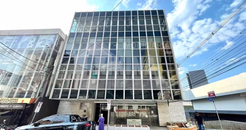 Sala Comercial à venda, 35.00 m2 por R$240000.00  - Centro - Ponta Grossa/PR