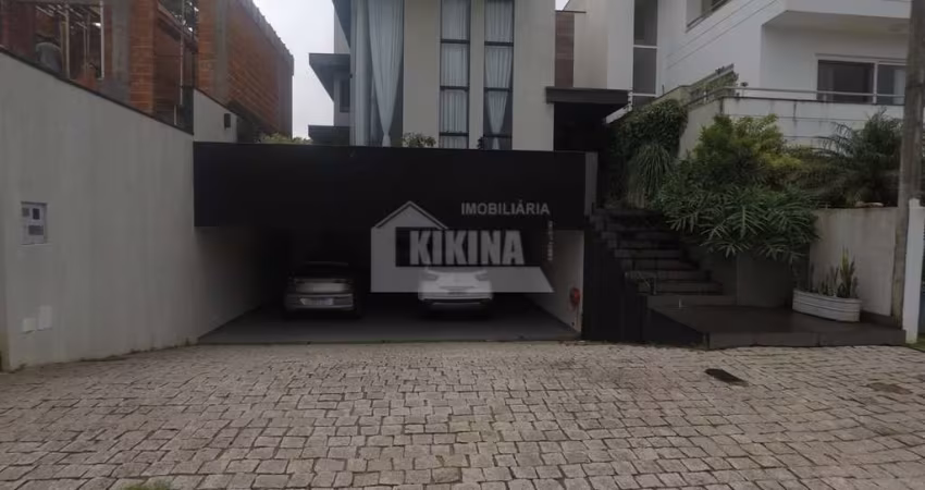 Casa Residencial com 3 quartos  à venda, 330.00 m2 por R$2400000.00  - Oficinas - Ponta Grossa/PR