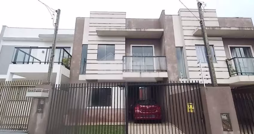 Sobrado à venda, 80.00 m2 por R$320000.00  - Uvaranas - Ponta Grossa/PR