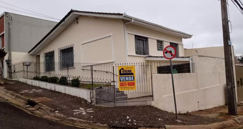Casa Residencial com 3 quartos  à venda, 181.00 m2 por R$430000.00  - Centro - Ponta Grossa/PR